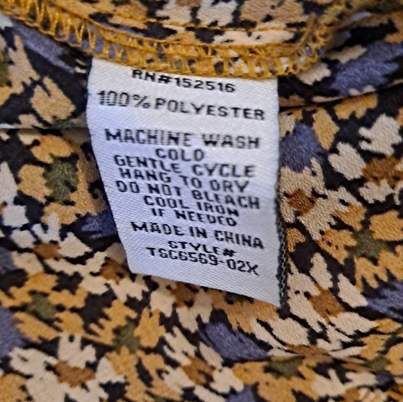 Ryan Wylde Blouse - Picture 5 of 5